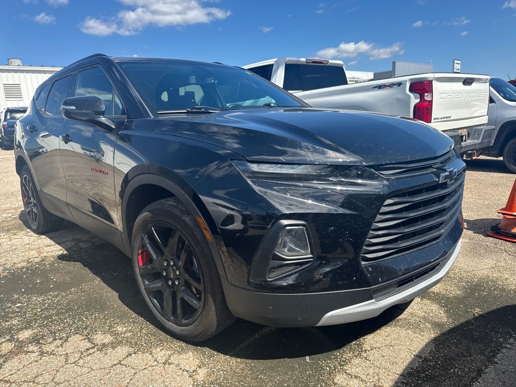2020 Chevrolet Blazer 2LT photo 2