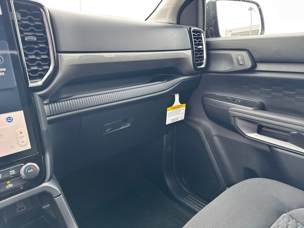 2025 Ford Ranger XLT - Photo 17