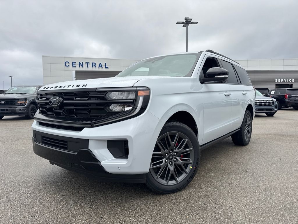 2025 Ford Expedition Platinum's photo