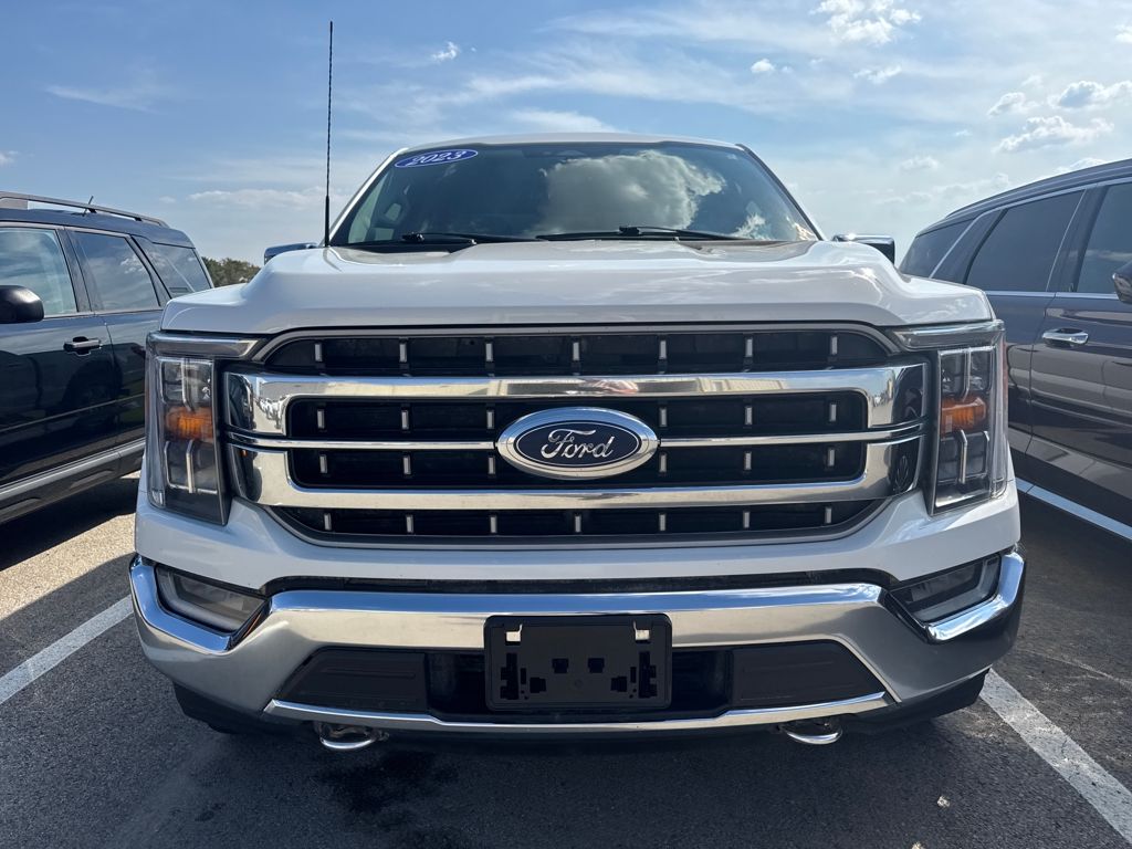 2023 Ford F-150 Lariat photo 2