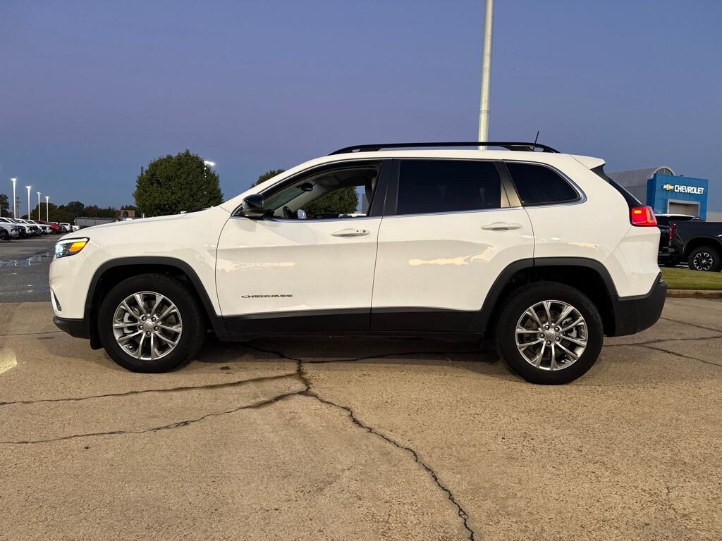 Used 2022 Jeep Cherokee Latitude Lux SUV