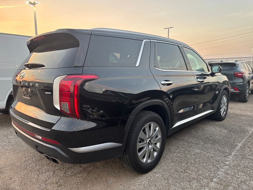 2024 Hyundai Palisade SEL photo 3