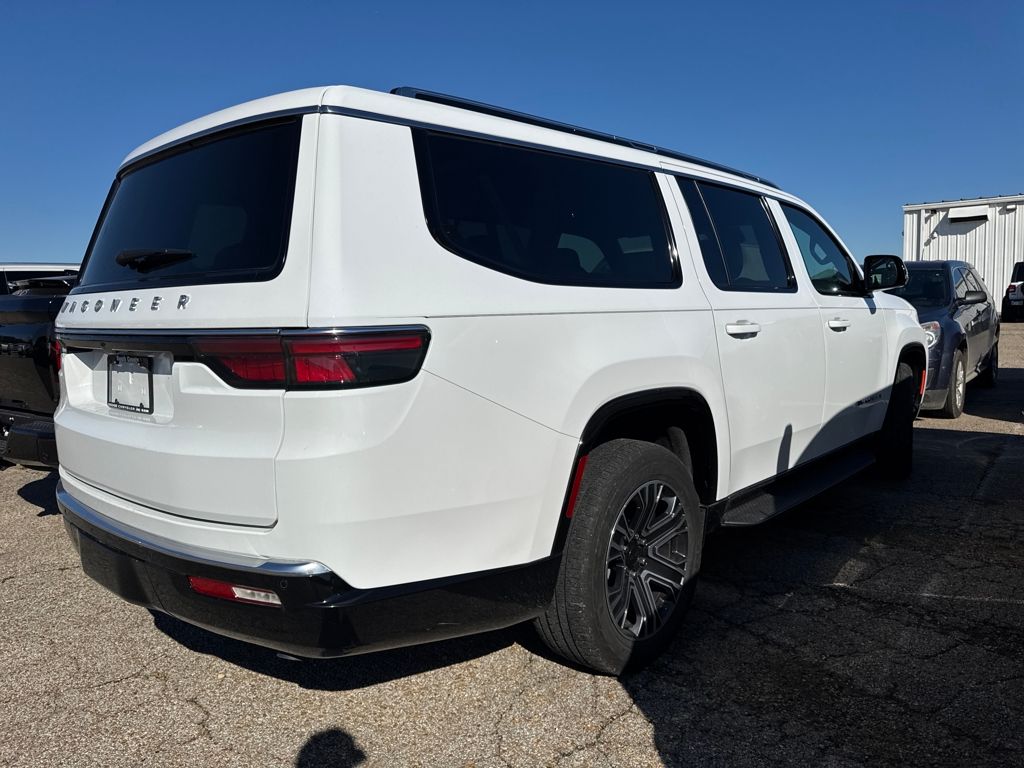 2024 Jeep Wagoneer L Base photo 3