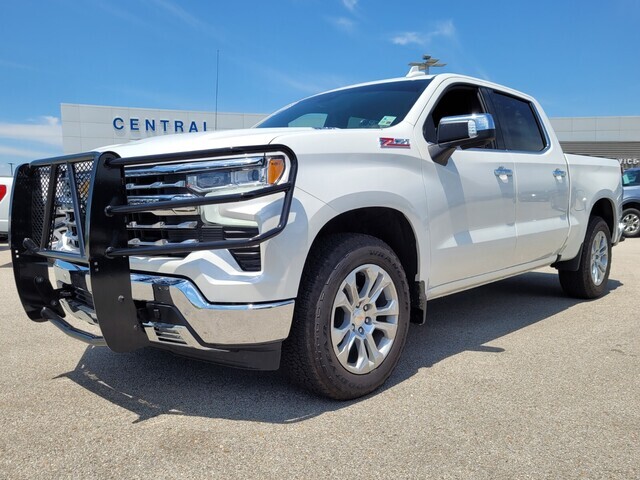 Used 2023 Chevrolet Silverado 1500 LTZ with VIN 1GCUDGE84PZ317377 for sale in Trumann, AR