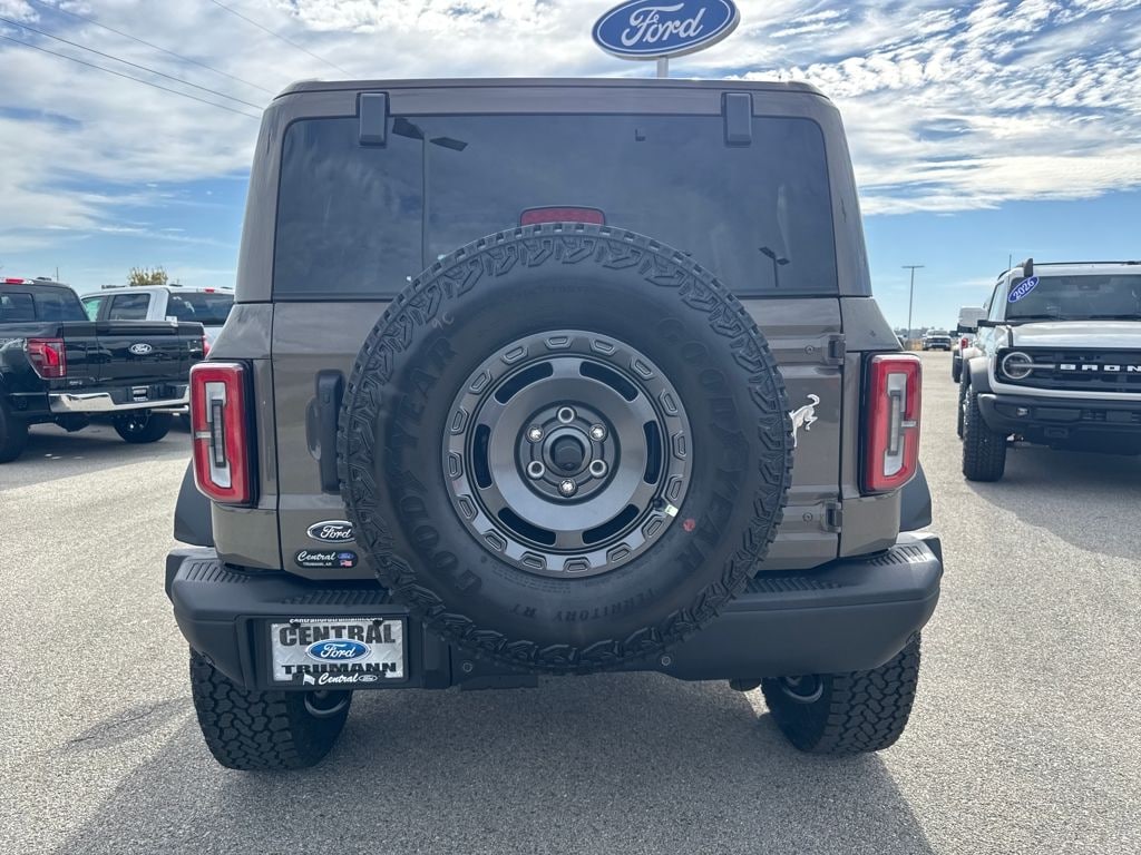 New 2025 Ford Bronco Badlands SUV