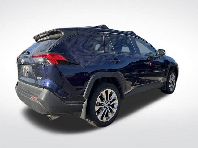 2023 Toyota RAV4 XLE Premium photo 2