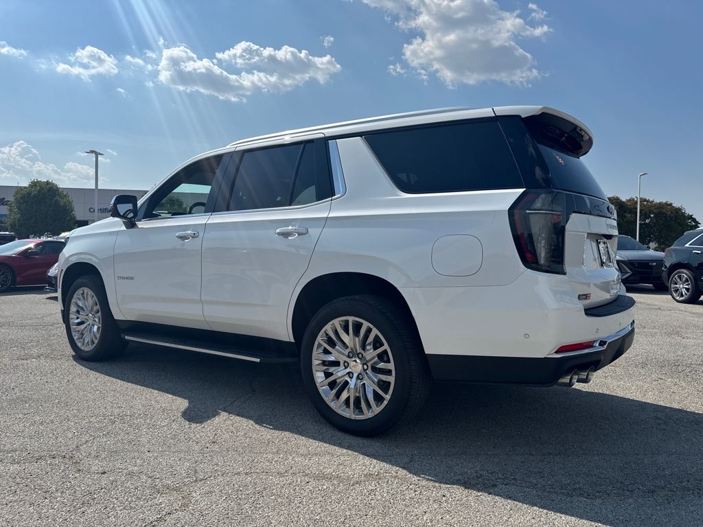 2025 Chevrolet Tahoe Premier photo 3
