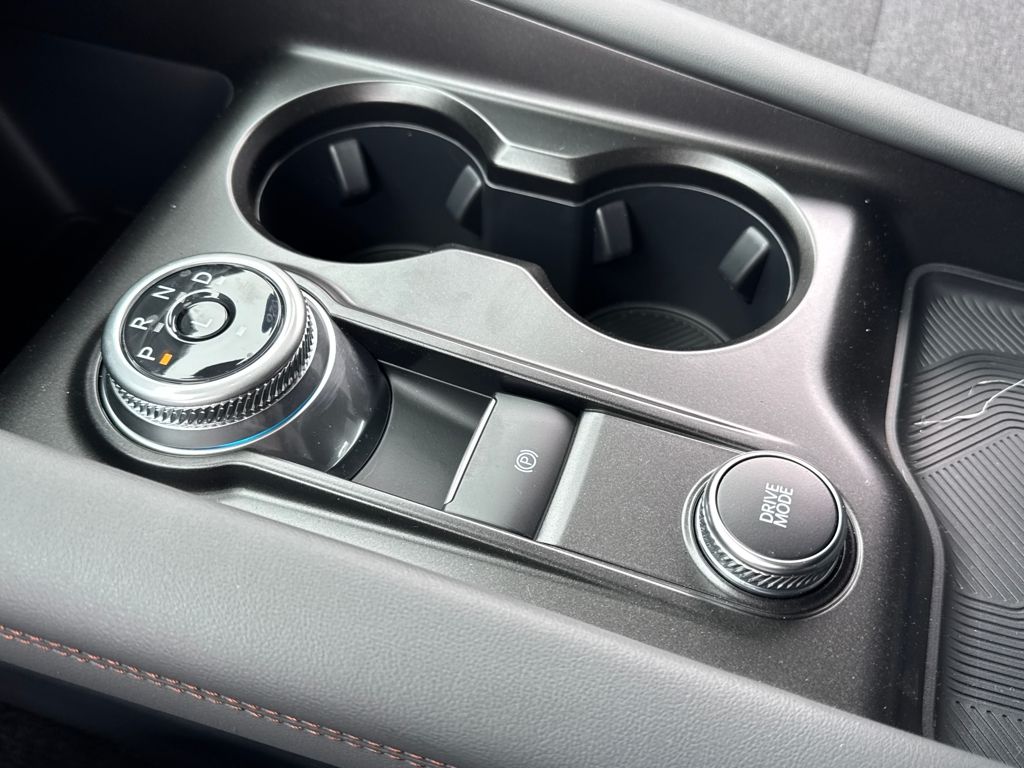 2026 Ford Explorer Active - Photo 21