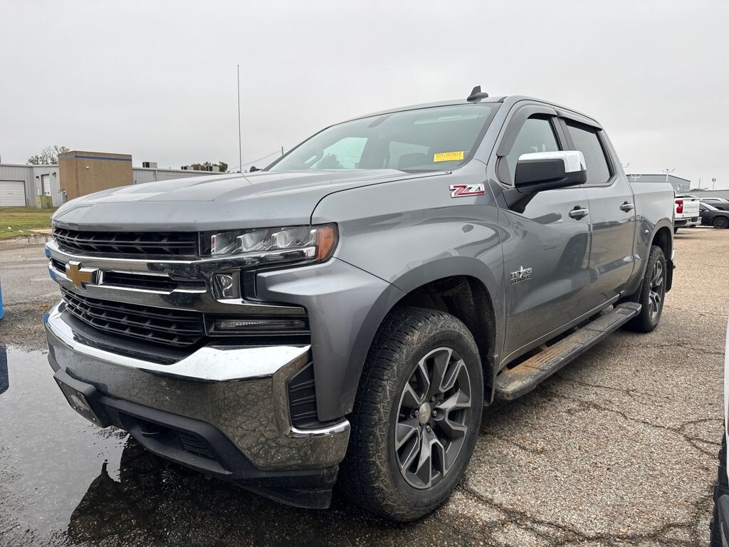 Used 2020 Chevrolet Silverado 1500 LT Truck Crew Cab