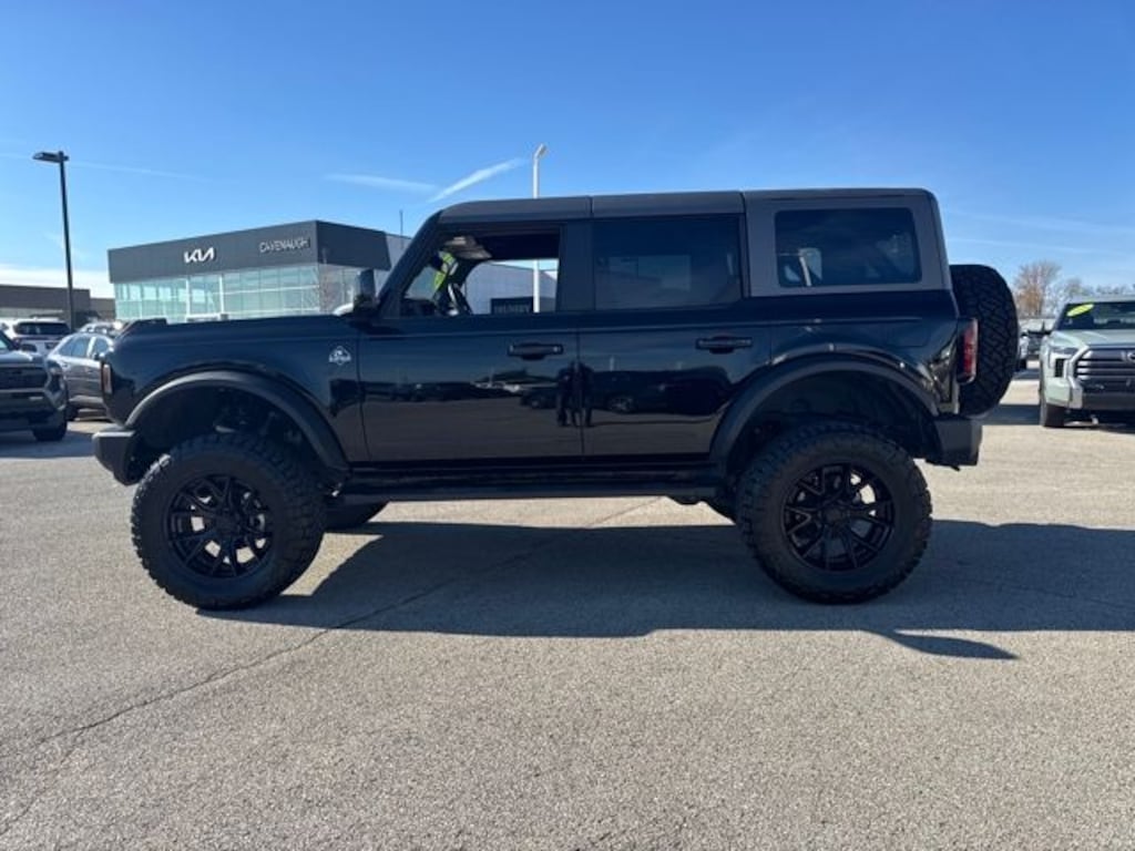 Used 2024 Ford Bronco Outer Banks SUV
