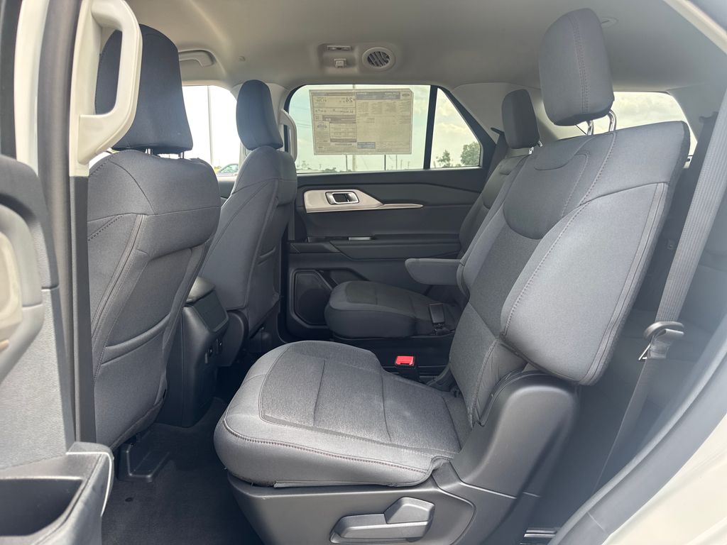 2026 Ford Explorer Active - Photo 11