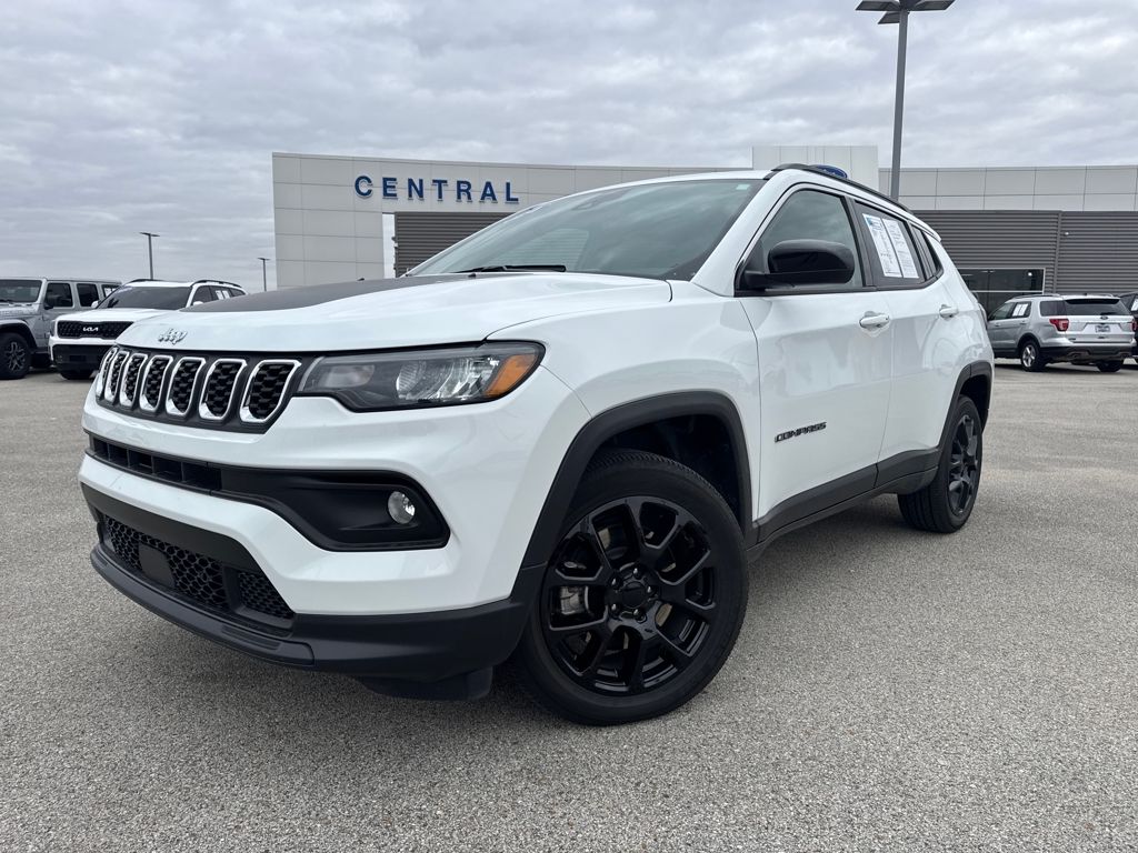 2024 Jeep Compass Latitude Lux