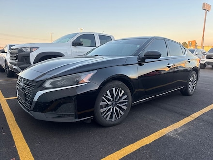 2023 Nissan Altima 2.5 SV Sedan