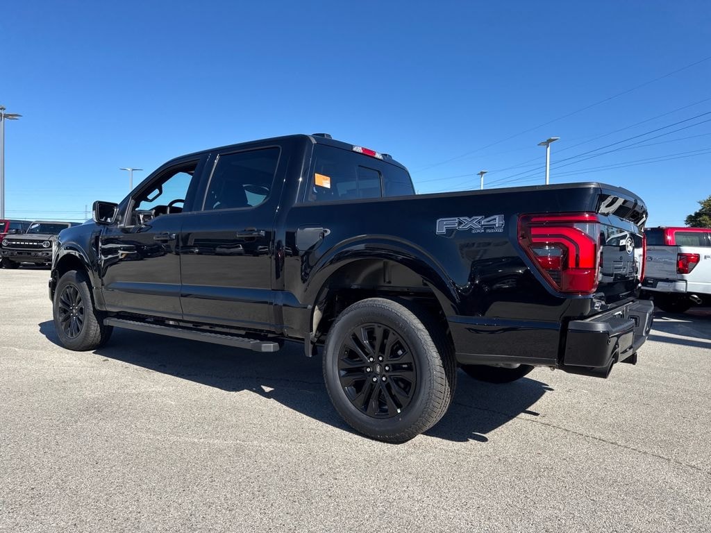 New 2025 Ford F-150 Lariat TRUCK