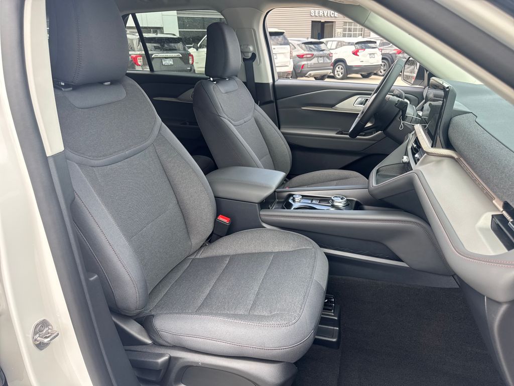 2026 Ford Explorer Active - Photo 10