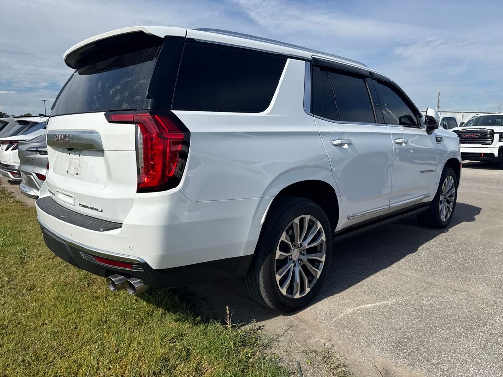 2022 Gmc Yukon Denali photo 2