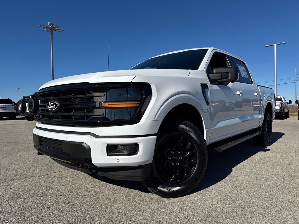 2025 Ford F-150 XLT's photo