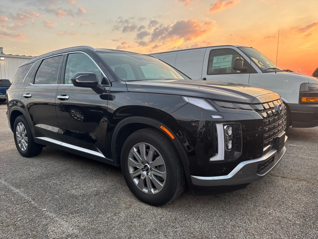 2024 Hyundai Palisade SEL photo 2