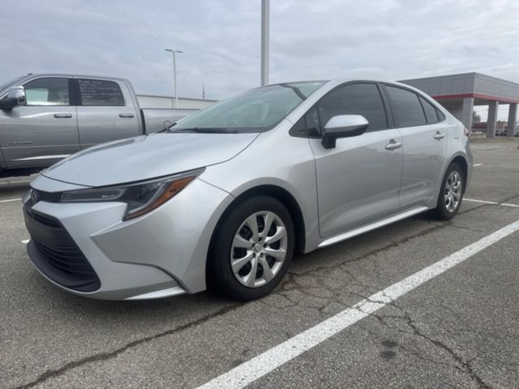 Used 2024 Toyota Corolla LE Sedan