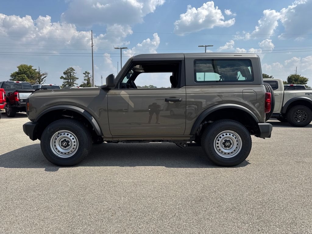 New 2025 Ford Bronco Base SUV