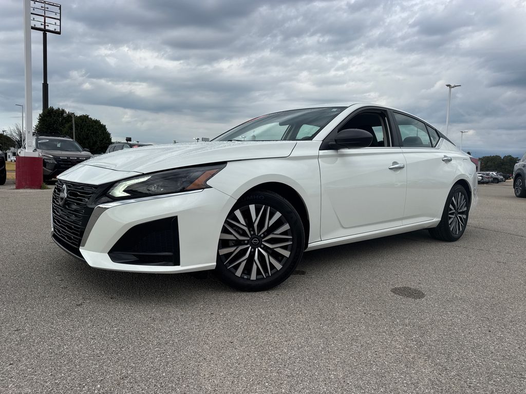 2025 Nissan Altima
