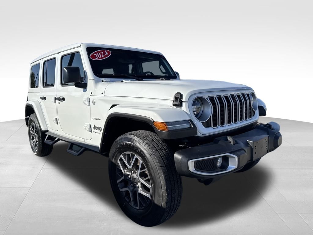 2024 Jeep Wrangler Sahara photo 3