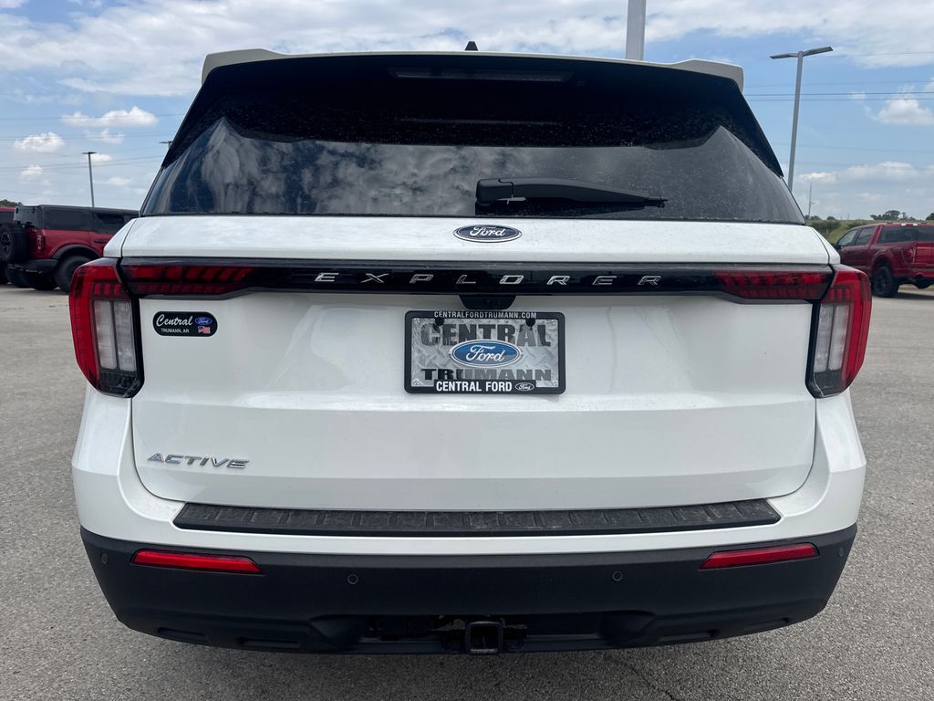 2026 Ford Explorer Active - Photo 5