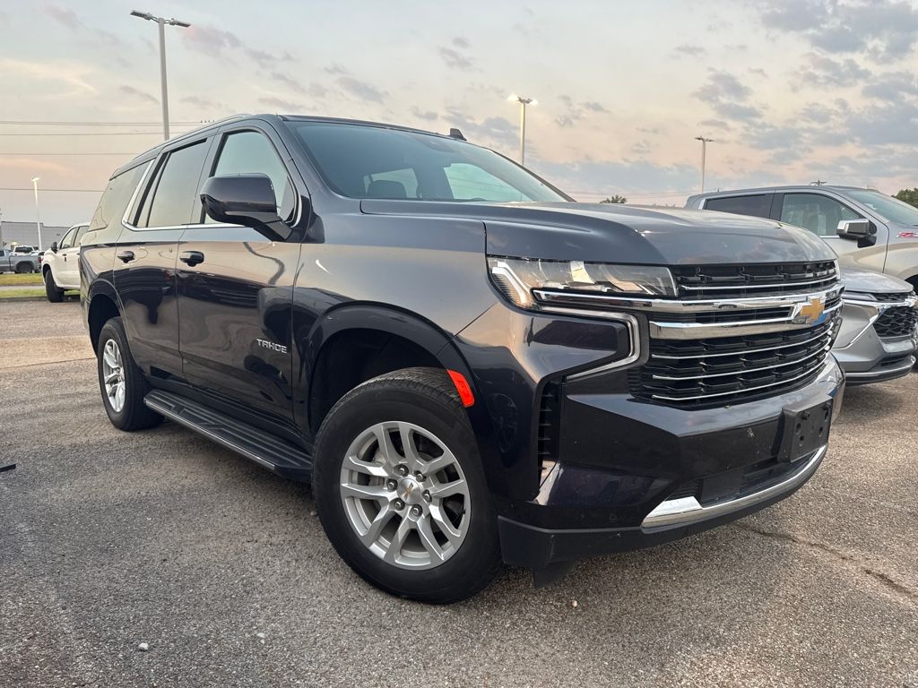 2023 Chevrolet Tahoe LT photo 3