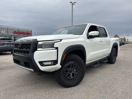 2025 Nissan Frontier PRO-4X Truck Crew Cab