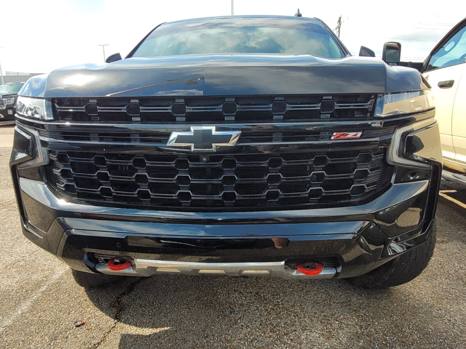 2023 Chevrolet Tahoe Z71 photo 2