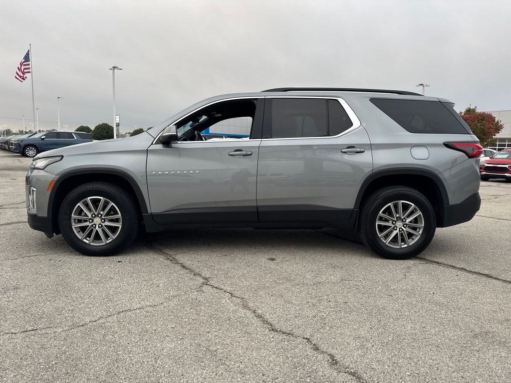 Used 2023 Chevrolet Traverse LT SUV