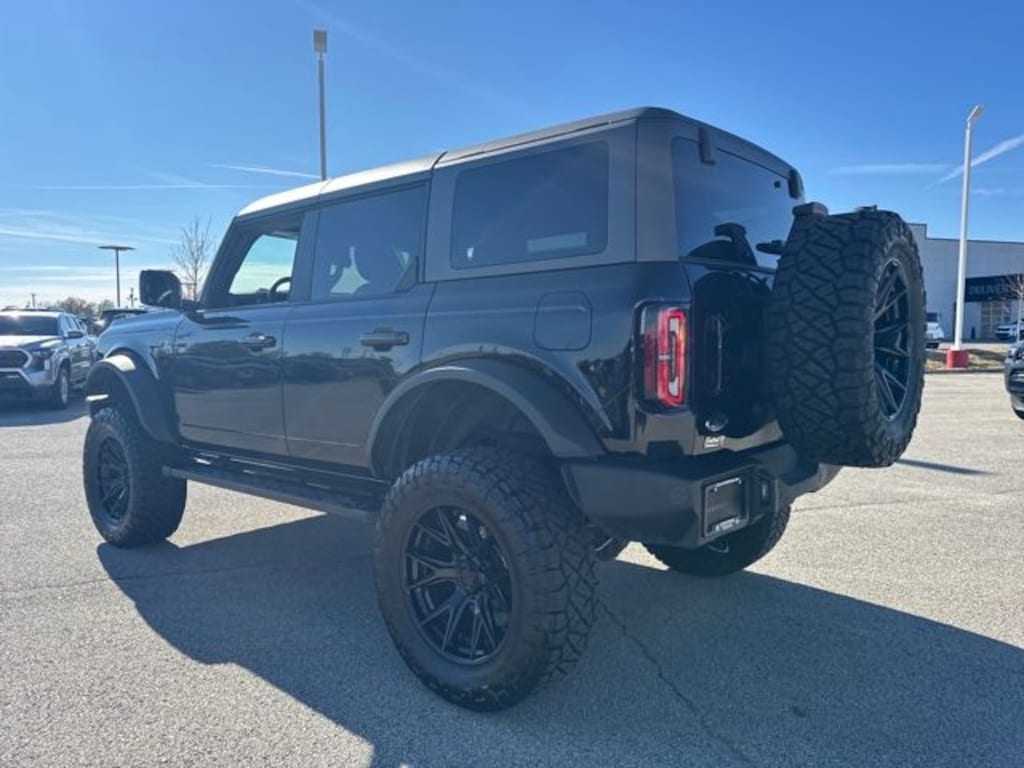 Used 2024 Ford Bronco Outer Banks SUV