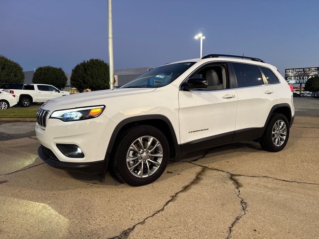 Used 2022 Jeep Cherokee Latitude Lux SUV