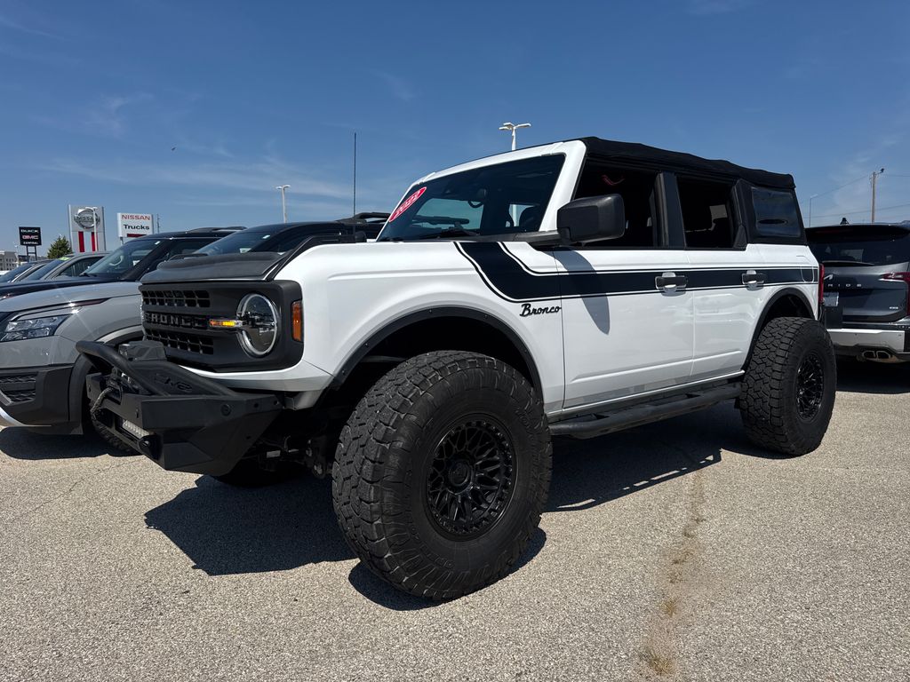 2022 Ford Bronco SUV 