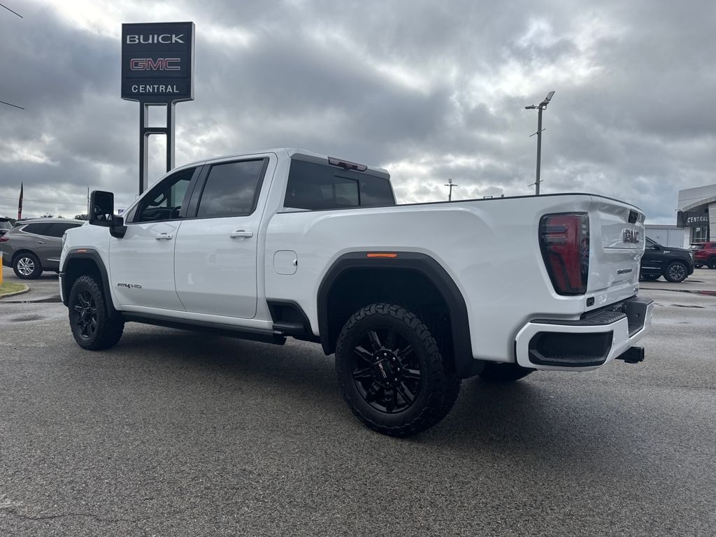 2025 Gmc Sierra 2500 HD AT4 photo 3