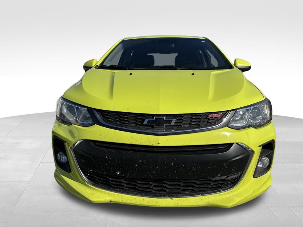2019 Chevrolet Sonic LT photo 2