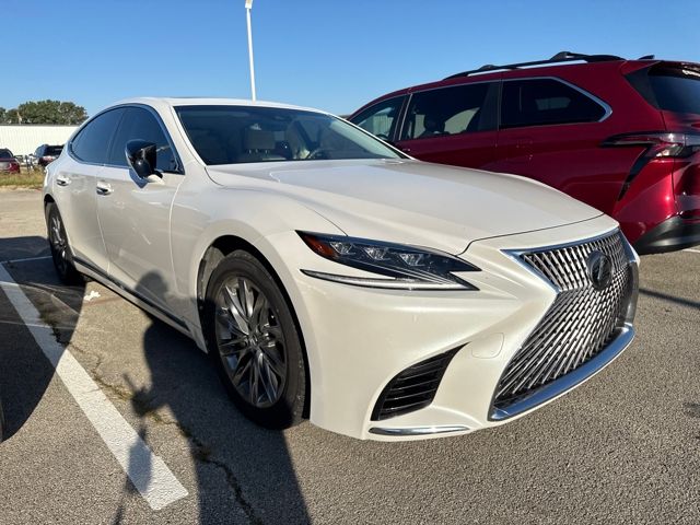 2019 Lexus LS 500 photo 3