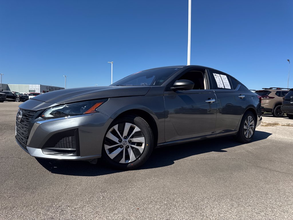 2025 Nissan Altima