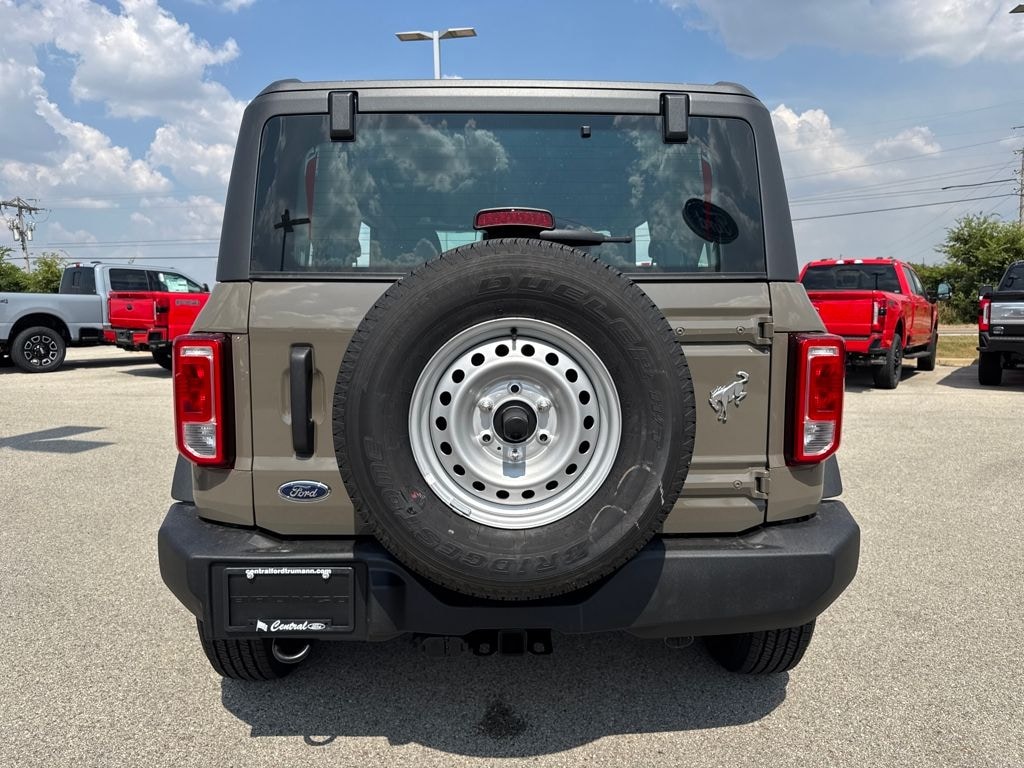 New 2025 Ford Bronco Base SUV