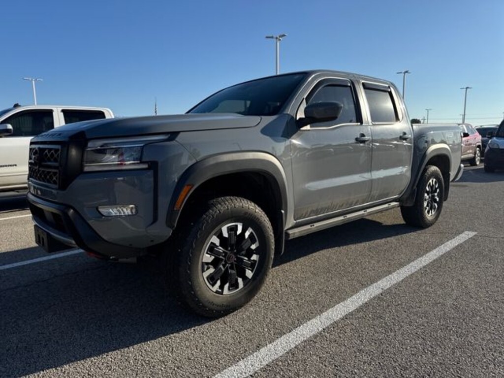 Used 2024 Nissan Frontier PRO-4X Truck Crew Cab