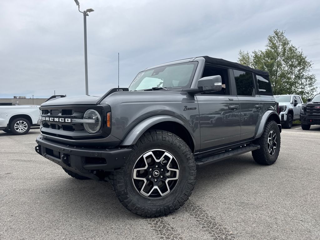 2022 Ford Bronco Outer Banks 4x4's photo