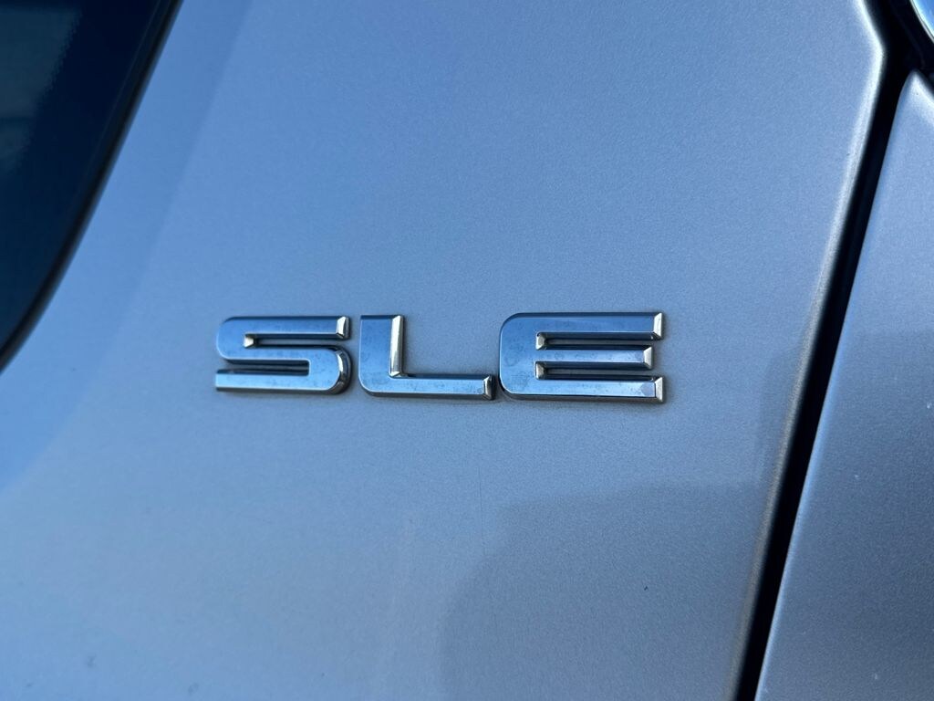 Used 2017 GMC Acadia SLE-2 SUV