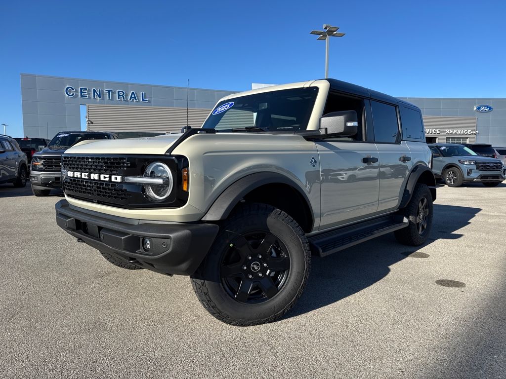 2025 Ford Bronco 4-Door Outer Banks's photo