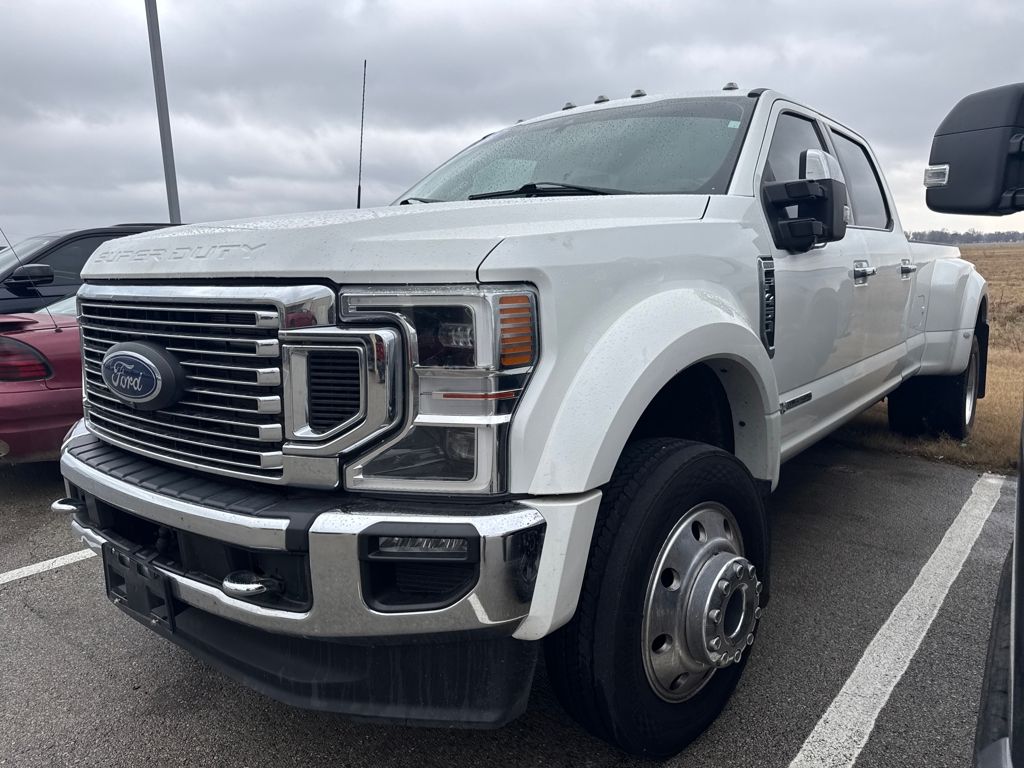 2022 Ford F-450 Super Duty King Ranch's photo