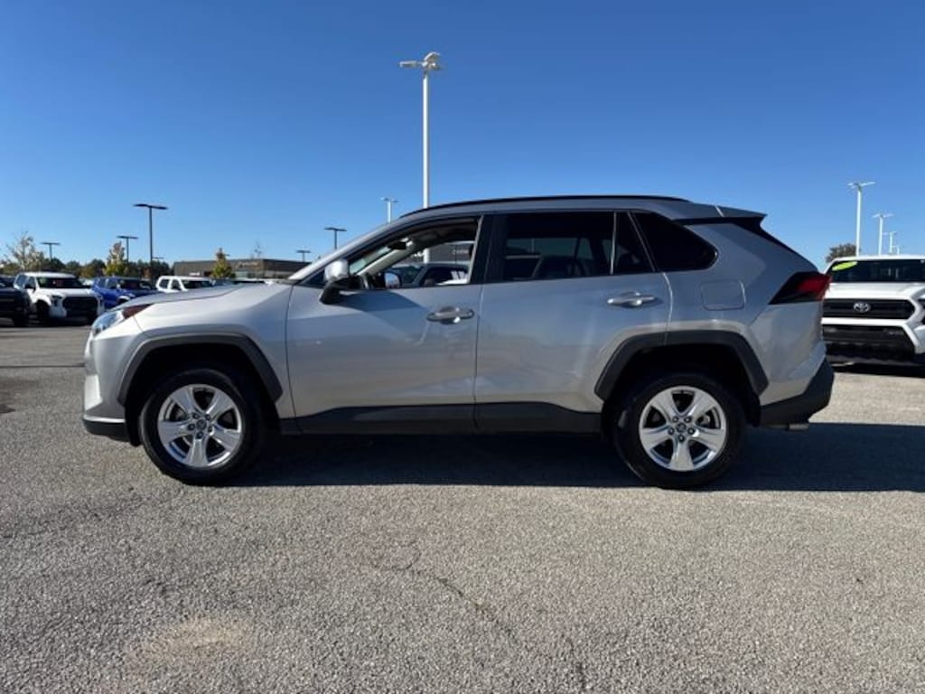 Used 2020 Toyota RAV4 XLE SUV