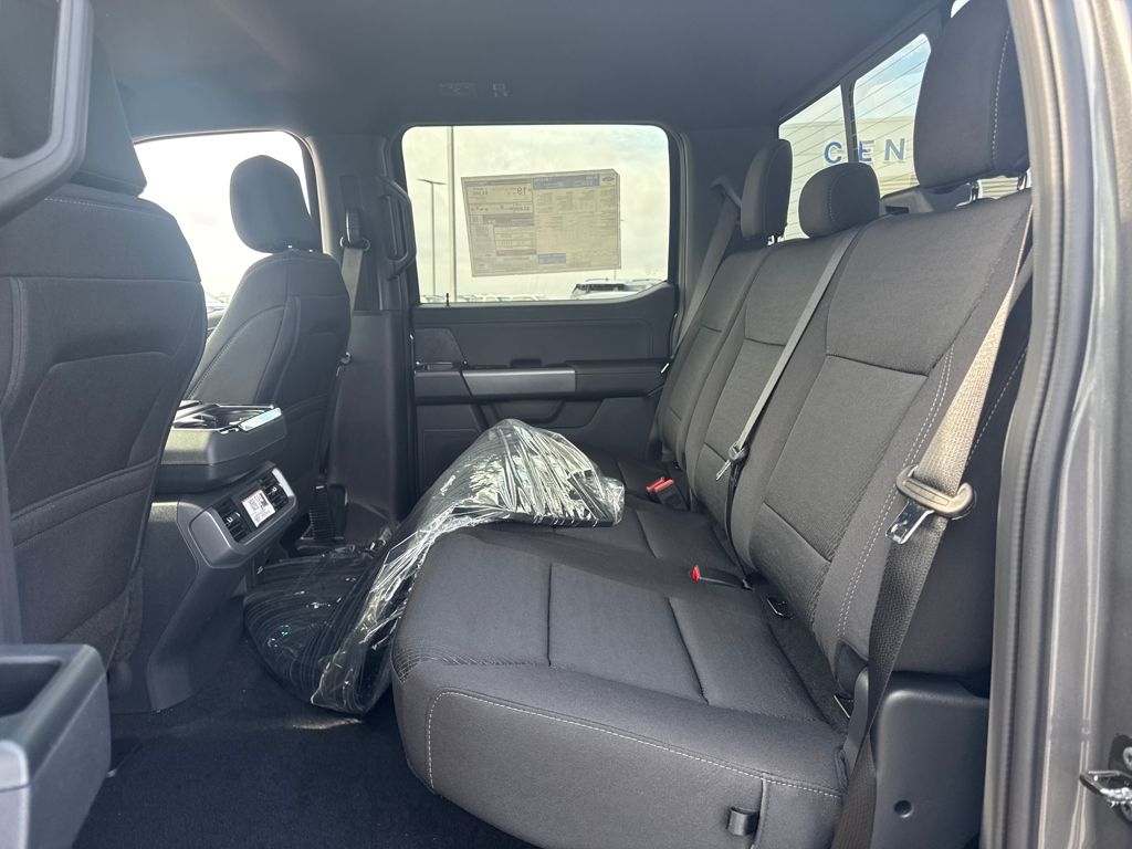 2026 Ford F-150 XLT - Photo 12