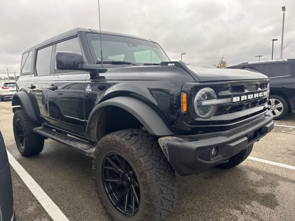 Used 2024 Ford Bronco Outer Banks SUV