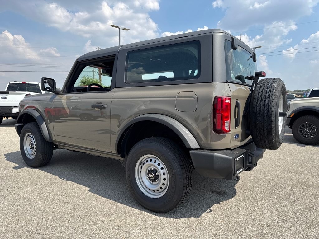 New 2025 Ford Bronco Base SUV