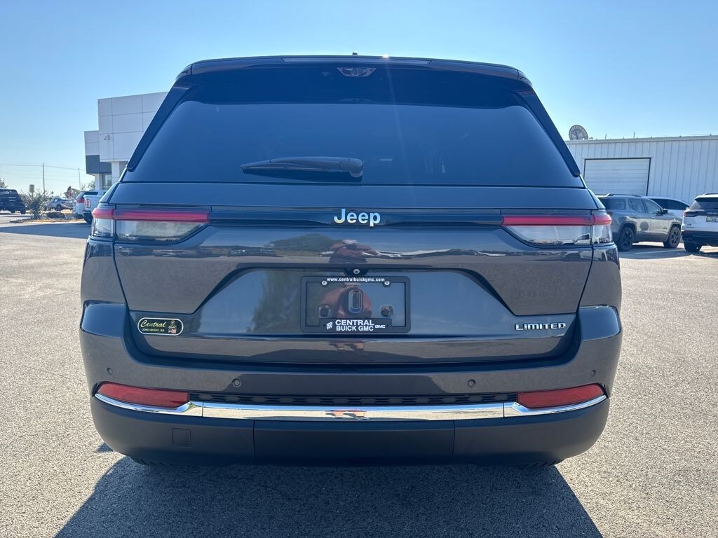 Used 2023 Jeep Grand Cherokee Limited SUV