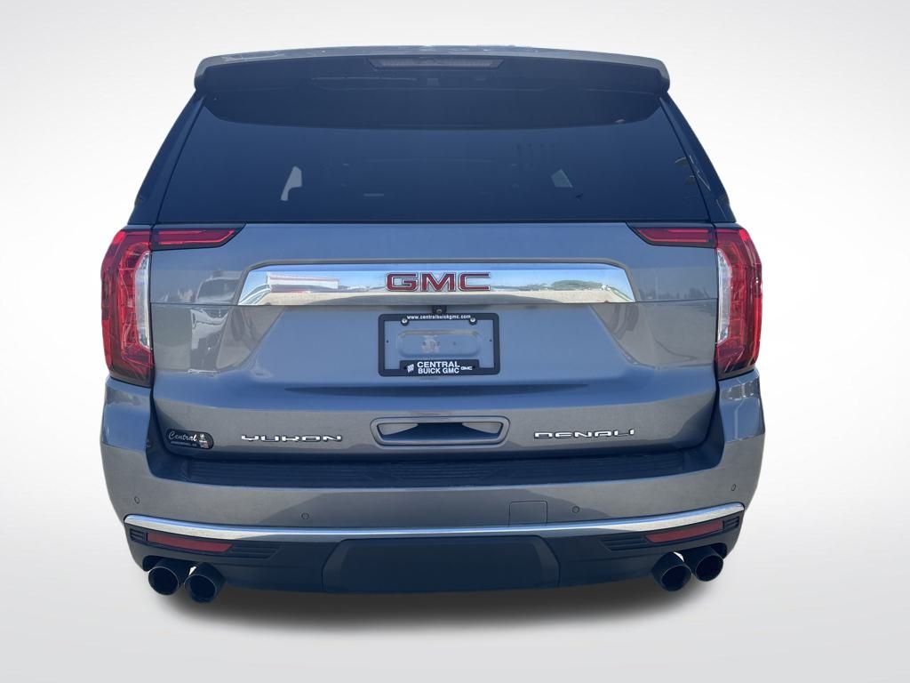 2021 Gmc Yukon Denali photo 3